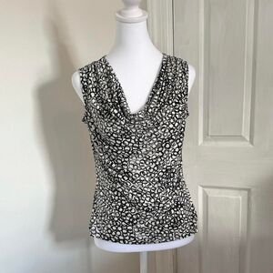 Women's Black and White Scoop Neck Shirt